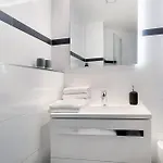 Panorama 8 Apartment *